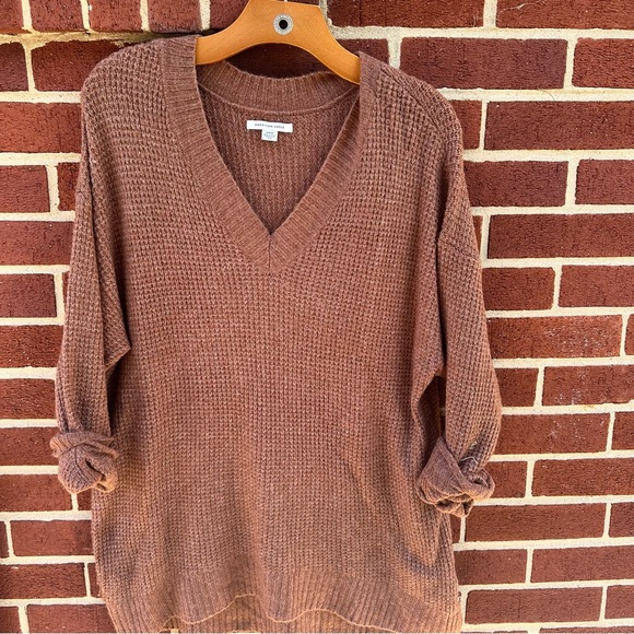 American Eagle Outfitters Sweaters - American Eagle Sweater
